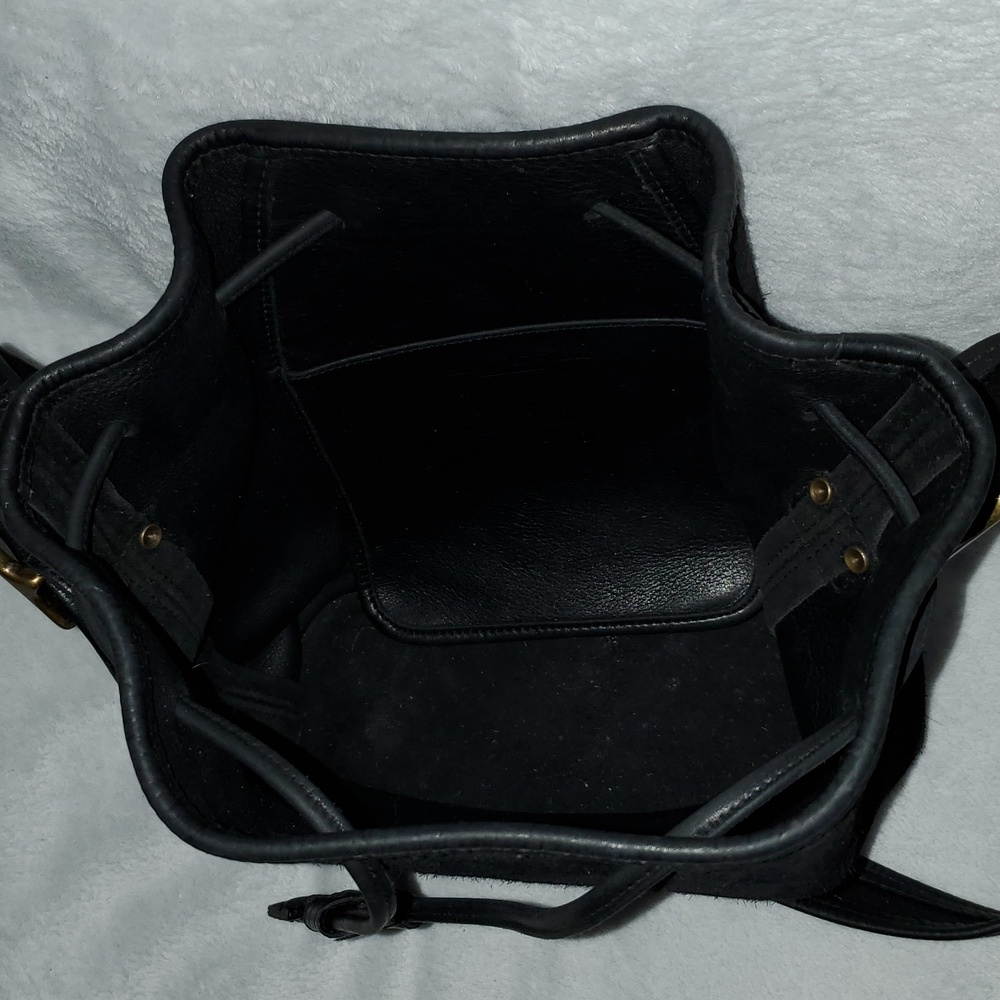 VTG Coach Berkeley Drawstring Shoulder Bag - Picture 6 of 10